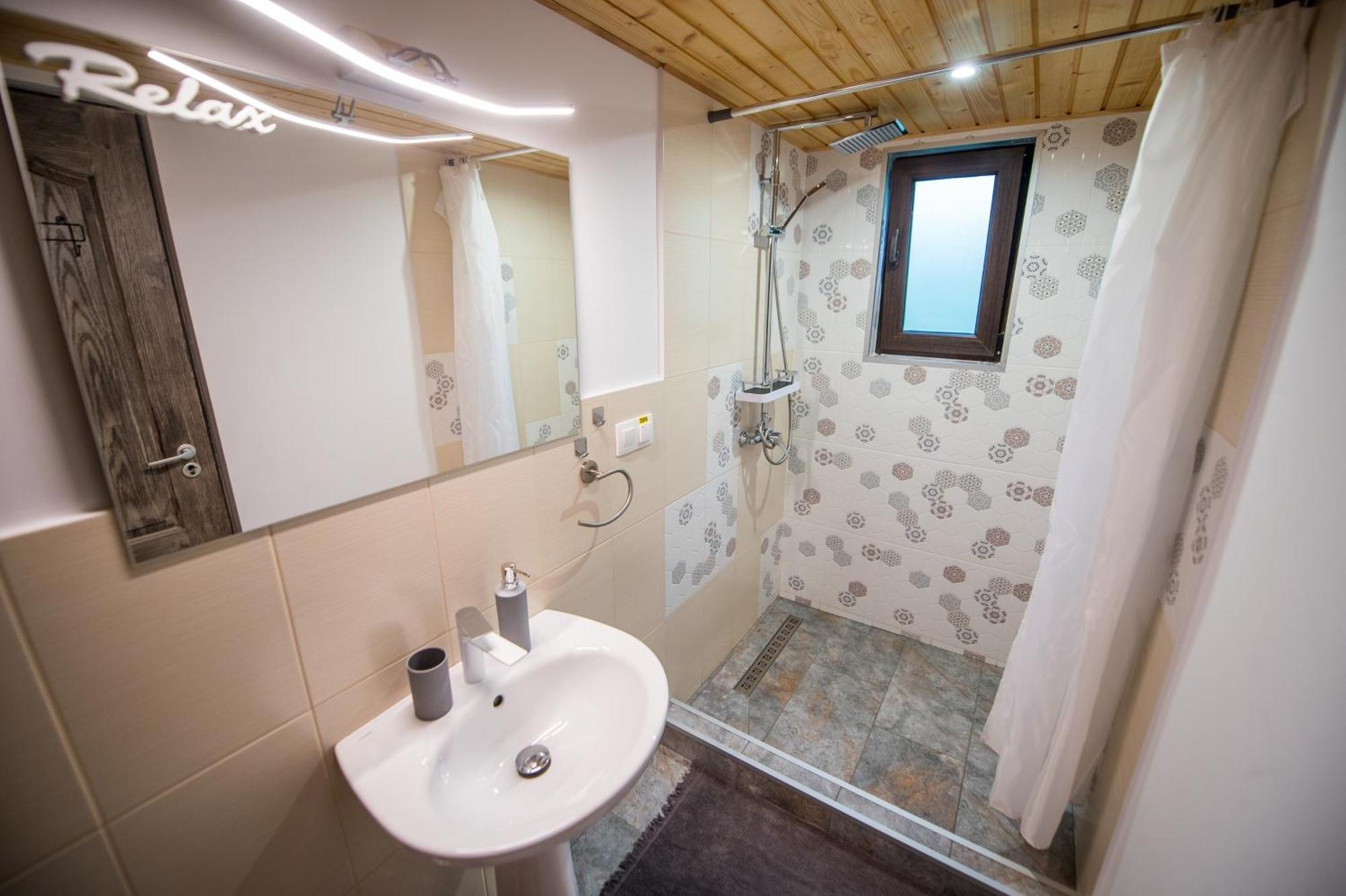 Zenyt Home Turda Exterior photo